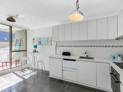 Modern Kitchen Cabinet, Case From Gold Coast, QSL, Australia