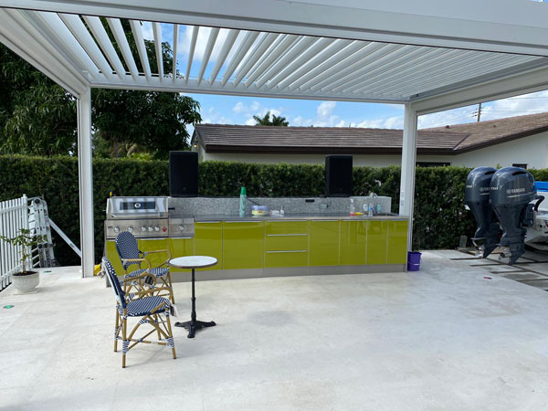 Outdoor Kitchen Cabinet, Case From Florida, USA