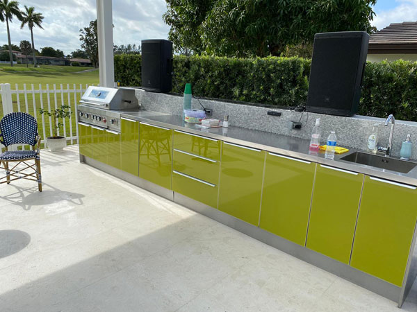 Outdoor Kitchen Cabinet, Case From Florida, USA