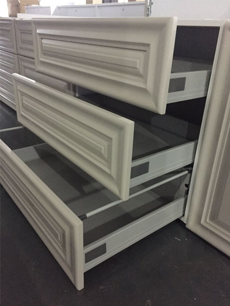 Classic Kitchen Cabinets, Case From Moss Vale, Australia