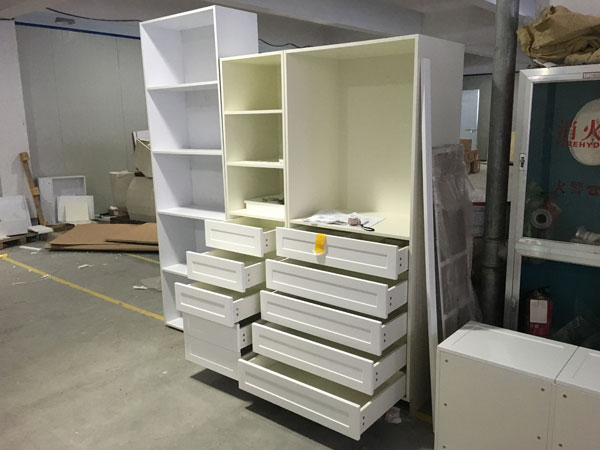 Kitchen Cabinet, Bathroom Vanities, Wardrobes, etc., Case From Melbourne, Australia