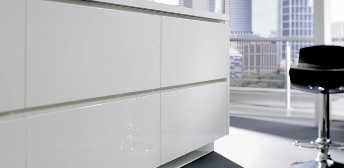 modern high gloss white kitchen cabinets