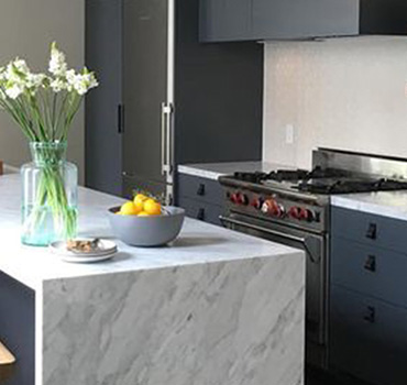 Custom Medium Gray Kitchen Cabinets Design