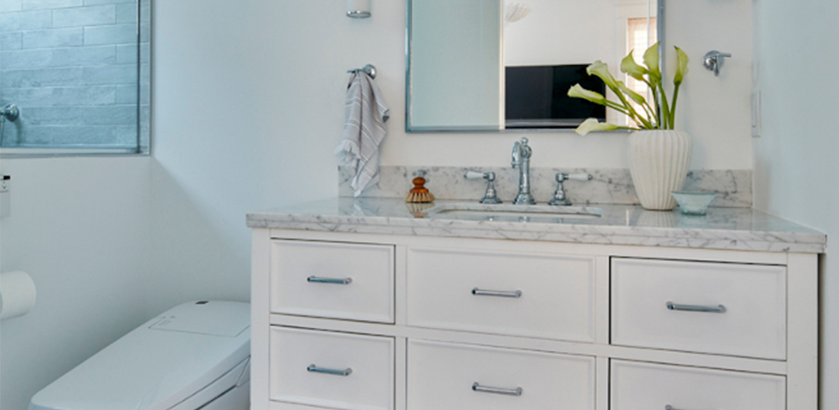white bathroom vanity cabinet