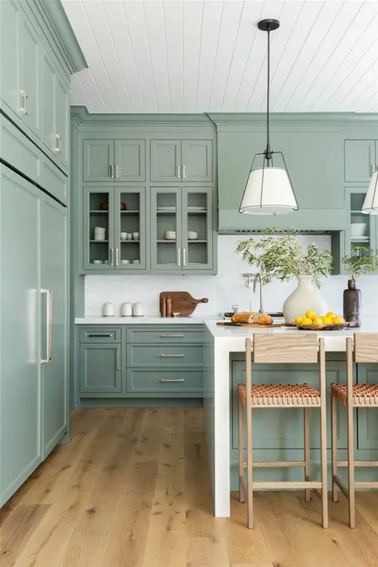 high gloss green kitchen cabinets